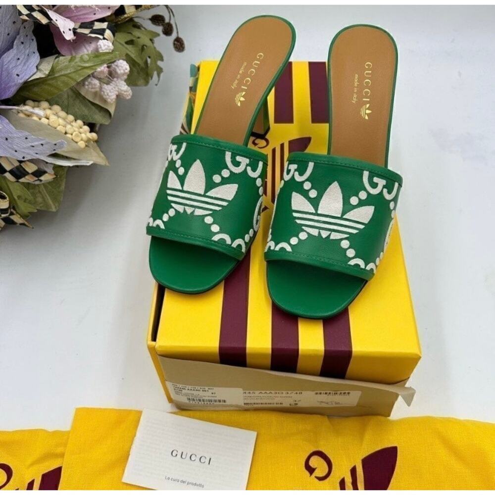 Women's Gucci X Adidas slide sandal size 37 made in Italy - Picture 8 of 9